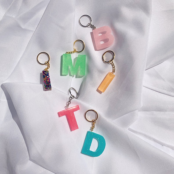 Private Resin Keychain Workshop $28/person – And Studio