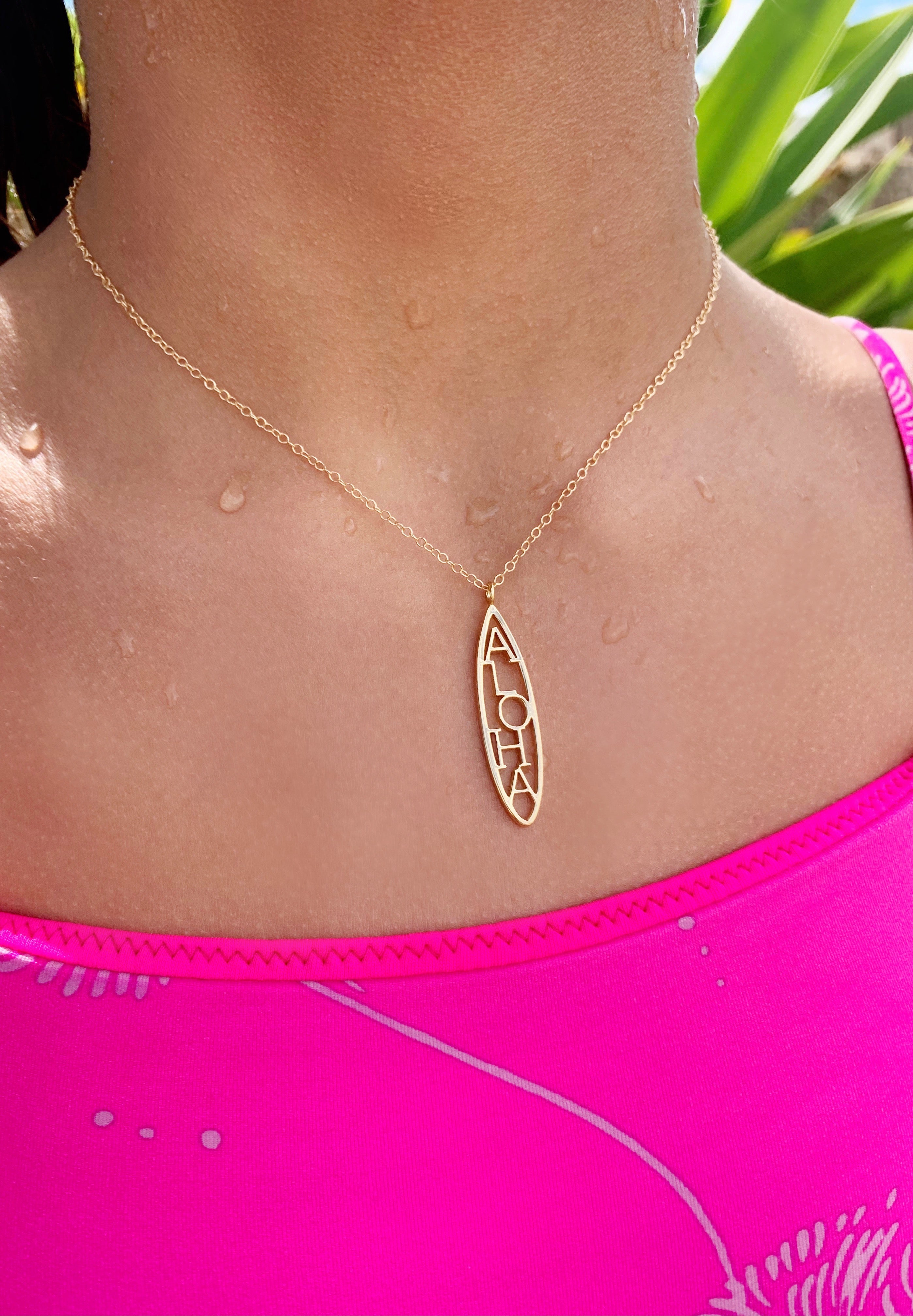 Kailani Surfboard necklace – [ki-ele]