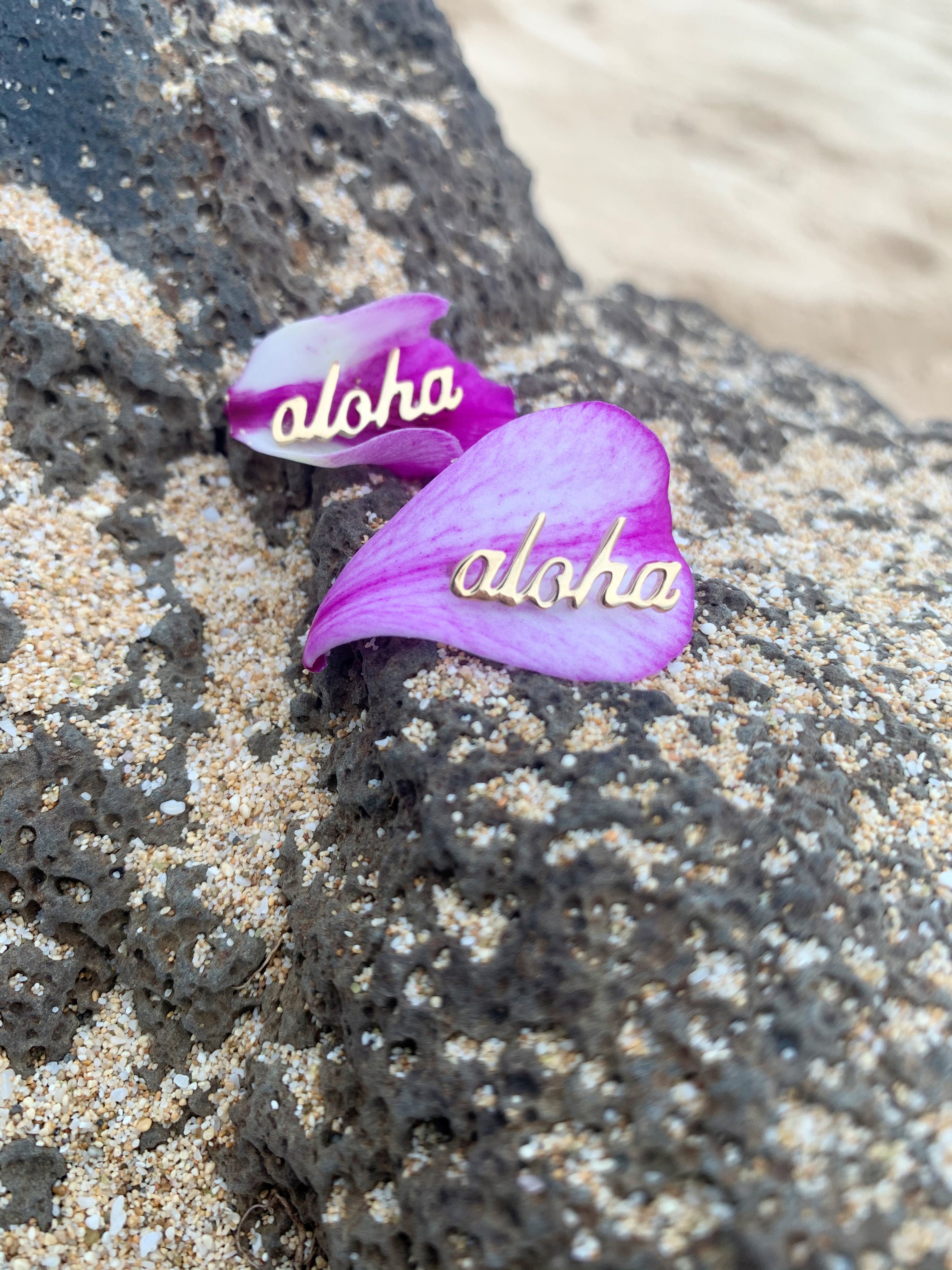 Kailani Surfboard necklace – [ki-ele]