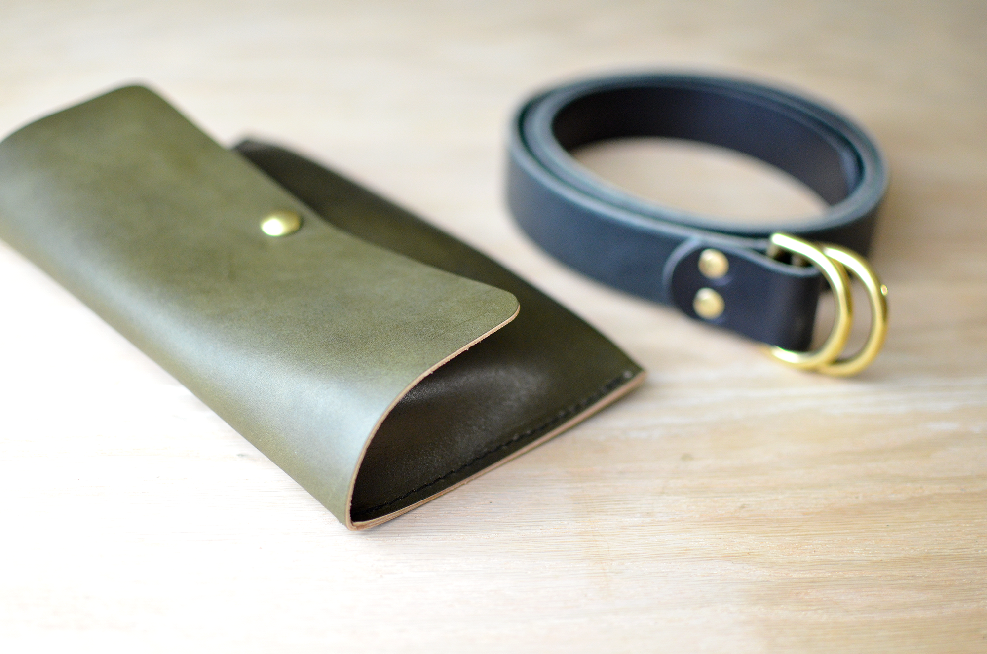 Weaver Leather + Moss Bags Hipster