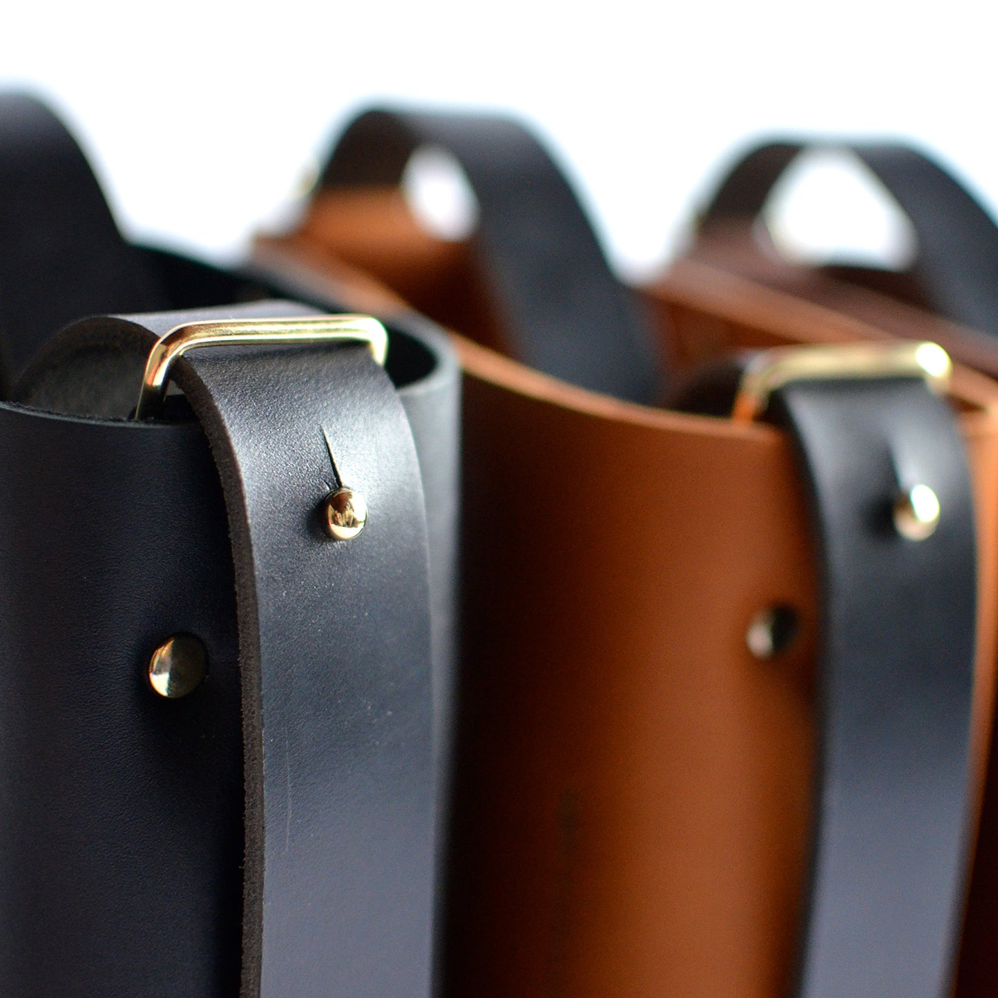 Mini Crossback (crossbody + backpack) - Honey Leather – MOSS BAGS