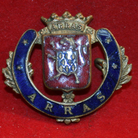 WW1 era ARRAS Souvenir Pin
