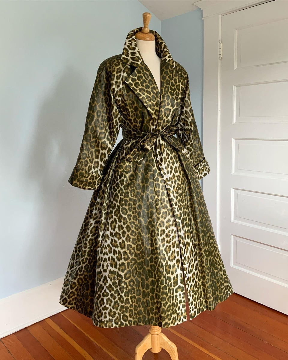 1970s Leopard Print Weather-Proof Satin Princess Raincoat – butchwaxvintage