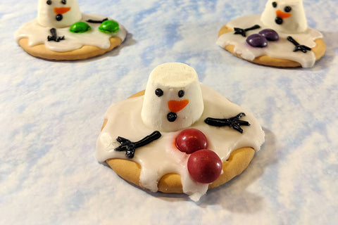 Melted snowman biscuits