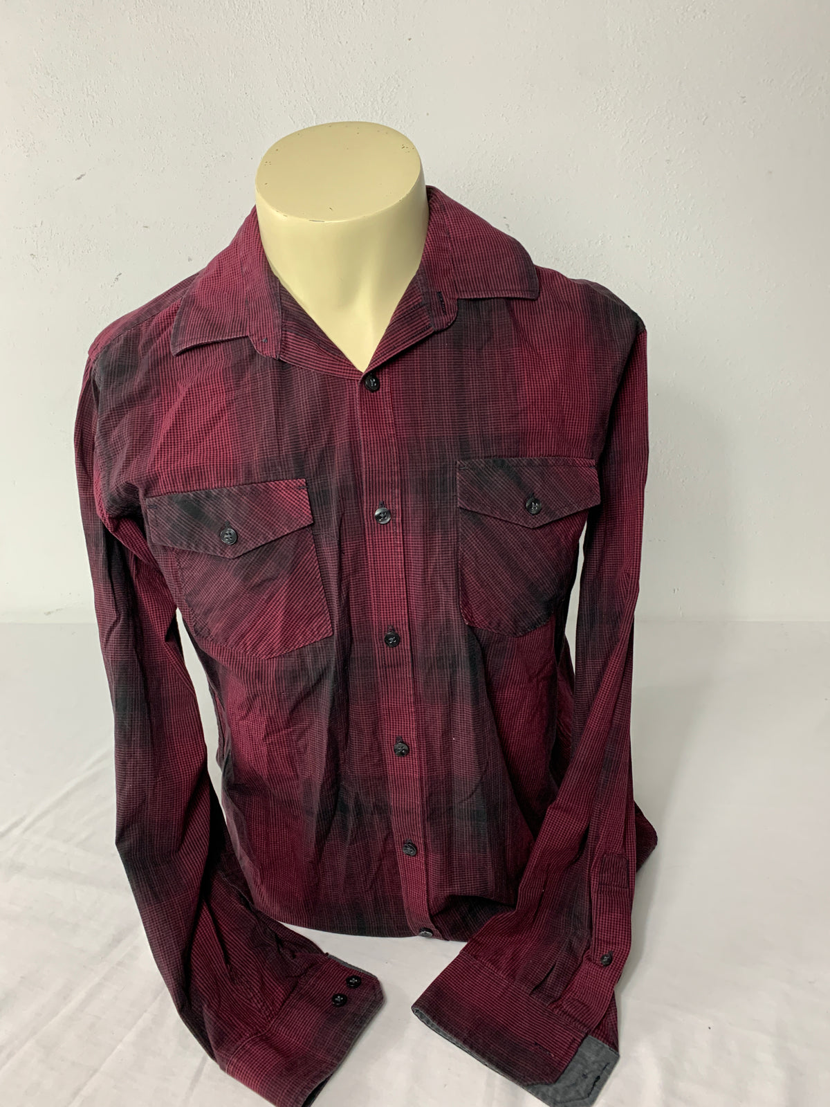 Van Heusen Studio Slim Fit Shirt Size 