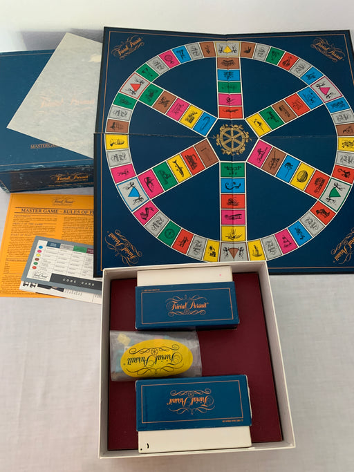 Trivial Pursuit Game, Master Game Genus Edition, Parker Brothers, Board  Game, Trivia Game 