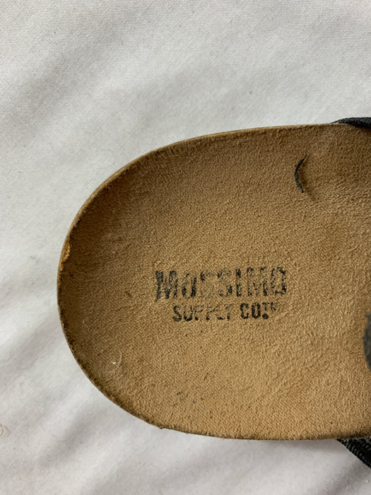 Mossimo Supply Co. Shoes Size 10 — Family Tree Resale 1