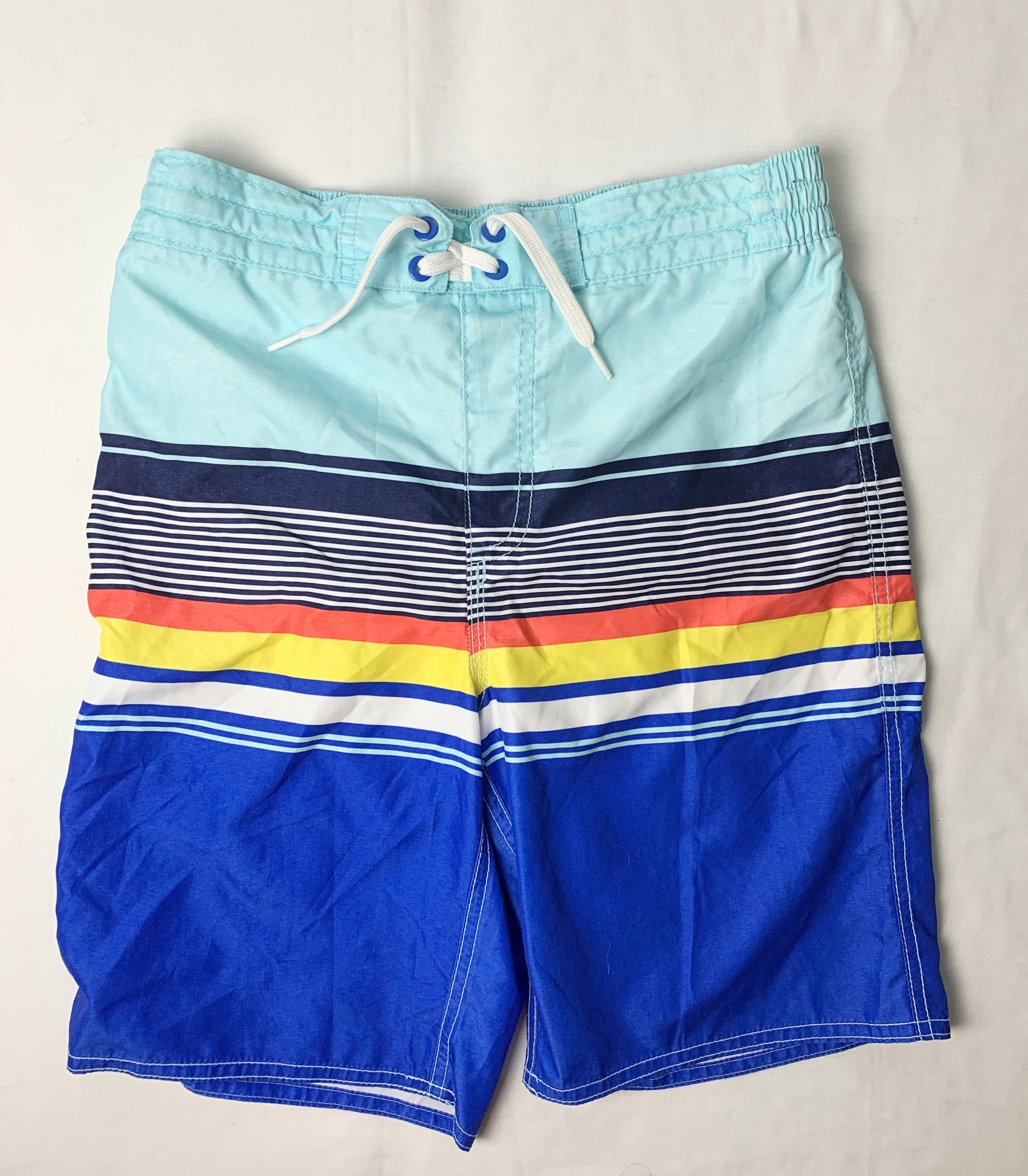 Old Navy Men’s Swim Trunks — Family Tree Resale 1