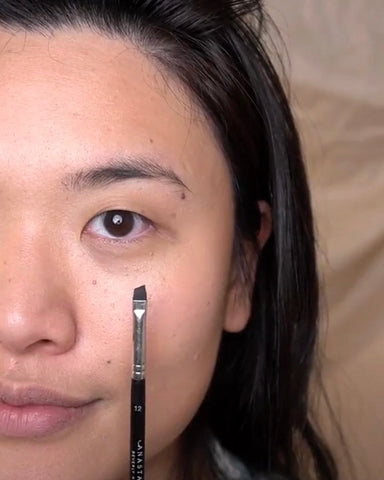 birch-babe-all-natural-clean-beauty-cake-mascara-how-to-wear-beauty-hack-6