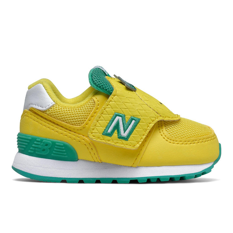 new balance low top sneakers