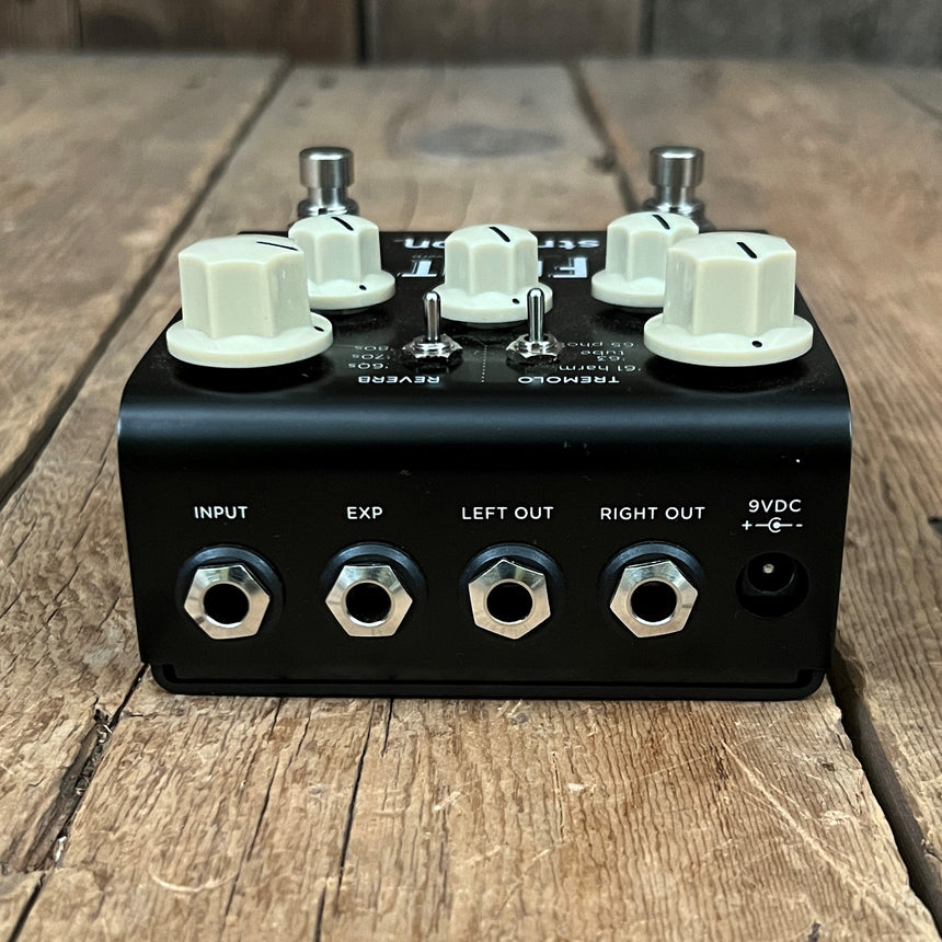 strymon FLINT V1目立った傷もなく綺麗な状態です