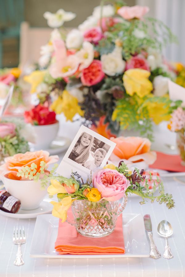 Mother's Day Brunch Table Setting Ideas & Tablescape Decorations