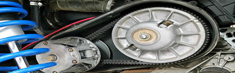 Drive belt and clutch assembly on a utv