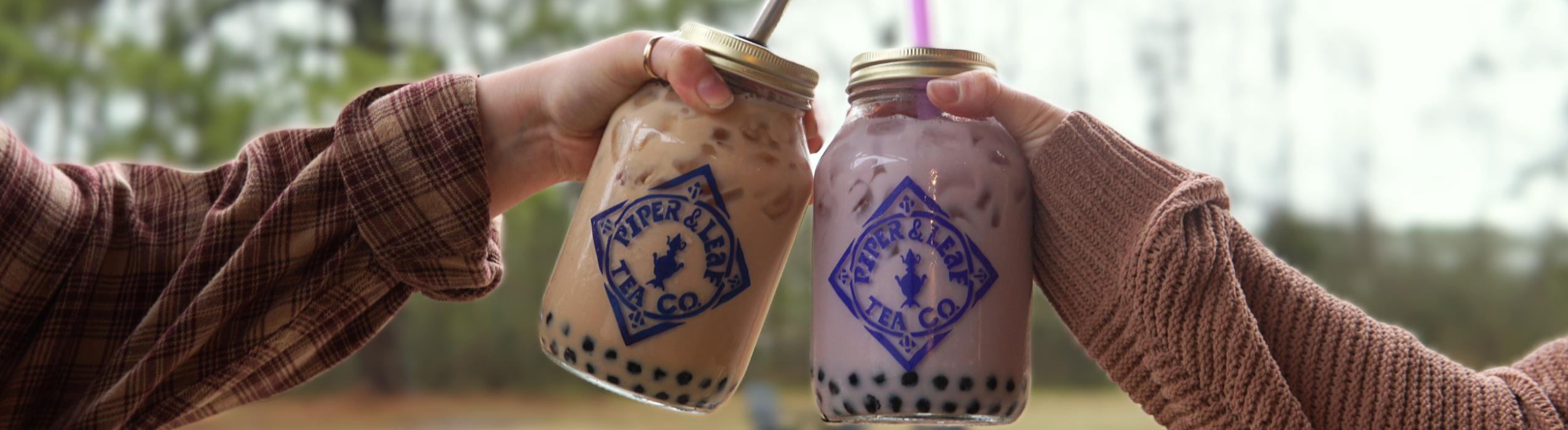 This is a picture of two jars of Piper and Leaf Iced Boba tea 