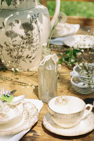 Springideas for decor elegantly placed on a table for a DIY Spring tea party