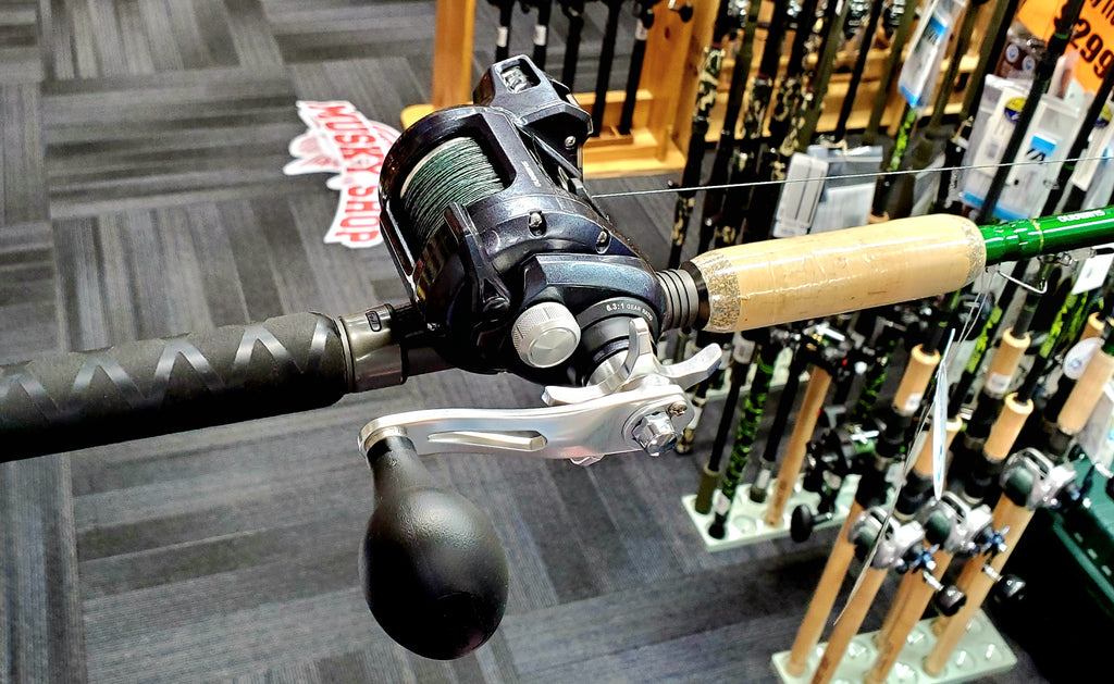  Shimano Inc. COMPRE Muskie 80 XH CST J : Sports