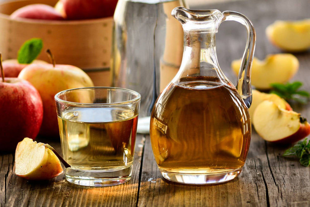apple cider vinegar to Get Rid of Brassy Orange Hair at Home
