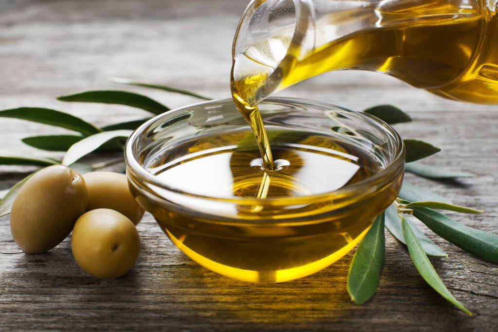 olive oil to Get Rid of Brassy Orange Hair at Home
