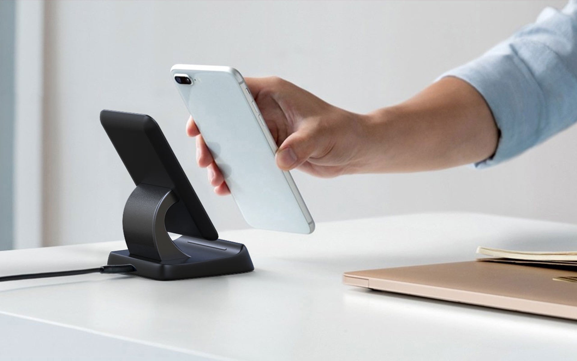 Loowoko-Wireless-Charging-Stand-LWC-S10_03