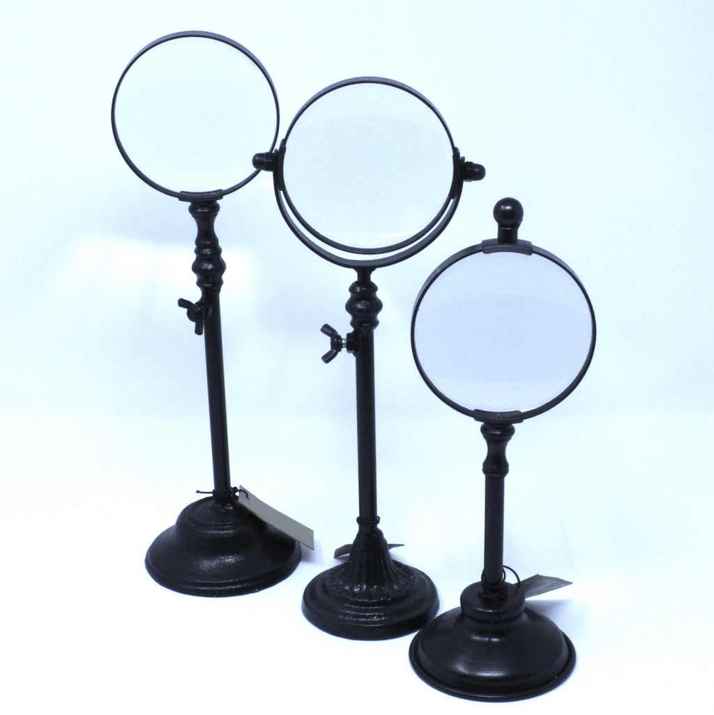 magnifying glass standing