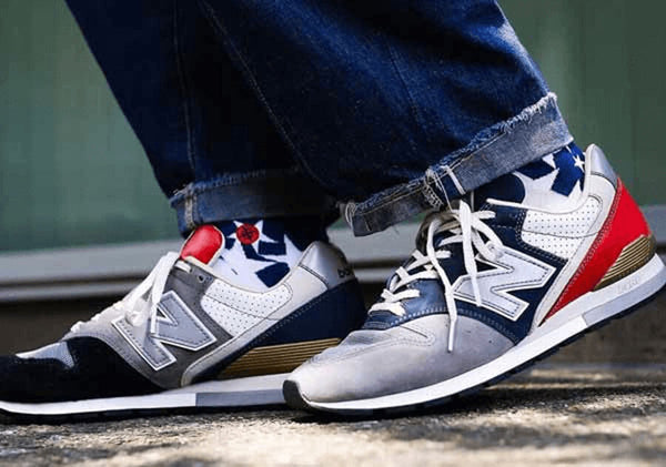 dòng New Balance 996 làm từ da lộn cao cấp sẽ chứng minh giày New Balance có tốt không