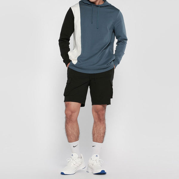 Giày adidas nam phối cùng áo hoodie