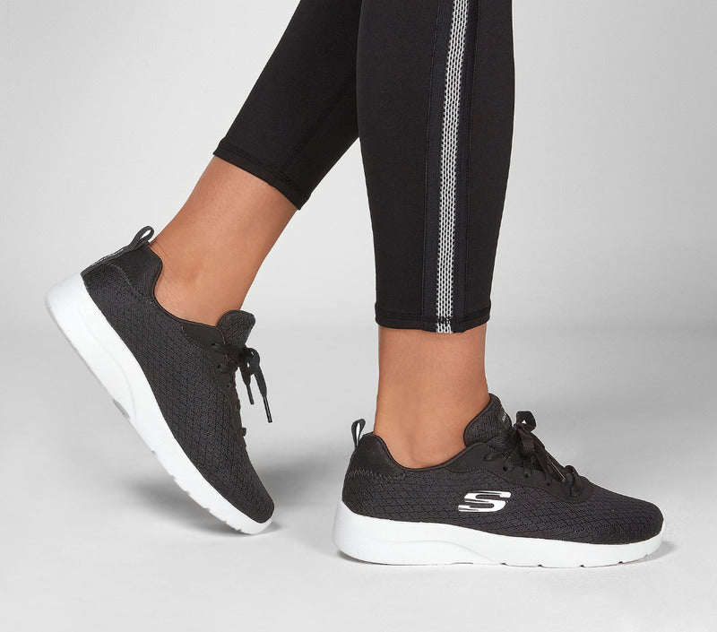 Thương hiệu tỷ đô Skechers