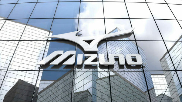 Thương hiệu Mizuno được biết đến với thiết kế tỉ mỉ, mức độ hoàn thiện chính xác