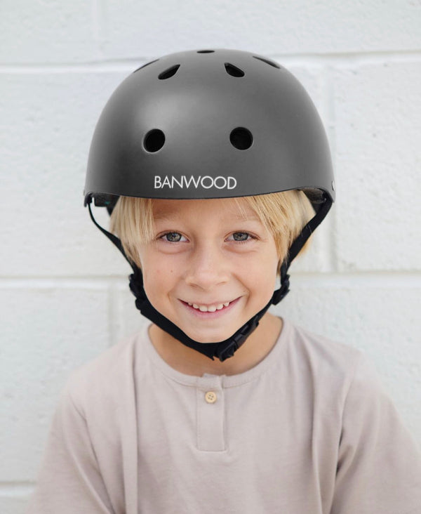 Sikker og Behagelig Cykelhjelm i Creme fra Banwood | STUDIO