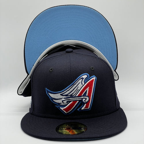 Atlanta Braves SIDE-BLOOM Navy Fitted Hat by New Era
