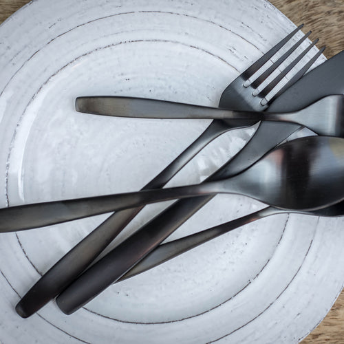 Rafael Black Flatware, 20-Piece Set – Cambridge Silversmiths®