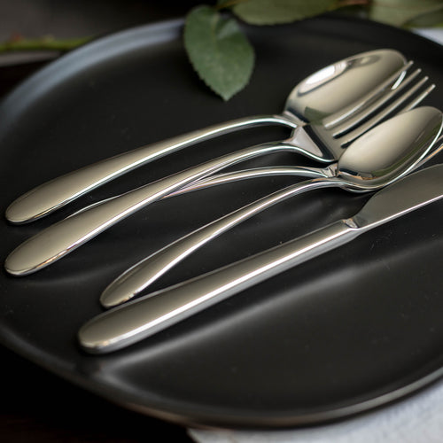 Rafael Black Flatware, 20-Piece Set – Cambridge Silversmiths®