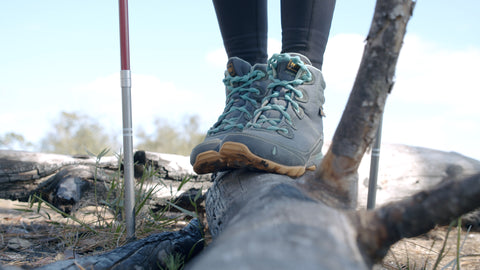 hiking for foot strength and stability with standard run no tie shoelaces in glacier blue