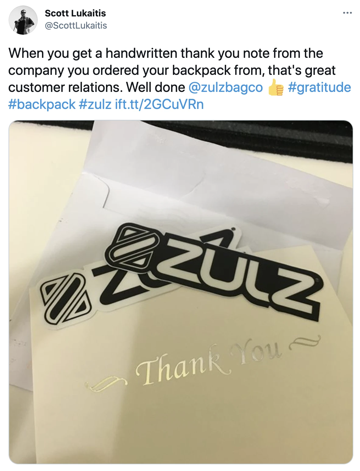 推特截图关于ZULZ Bag Co.在订单上附上手写卡片