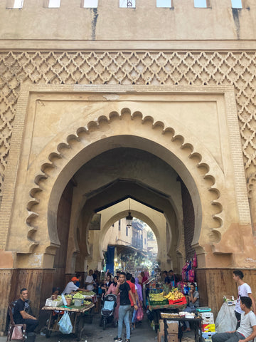 ic: gate into the city of Fes
