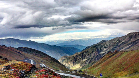 Backpacks, Leather gloves Pakistan, Cargo pants, Fleece caps and jackets, Top Attraction Places in Naran