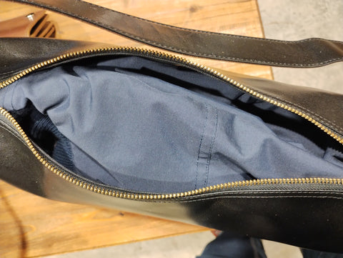 Leather bag capacity 2