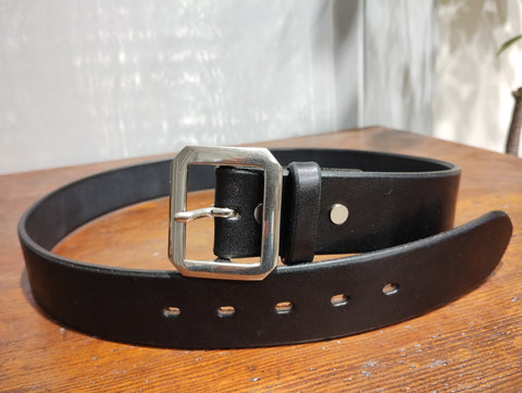 Leather belt black