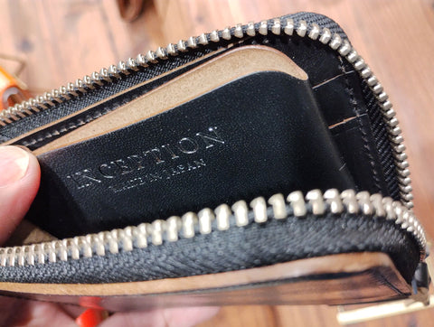 Inception L-shaped zipper wallet