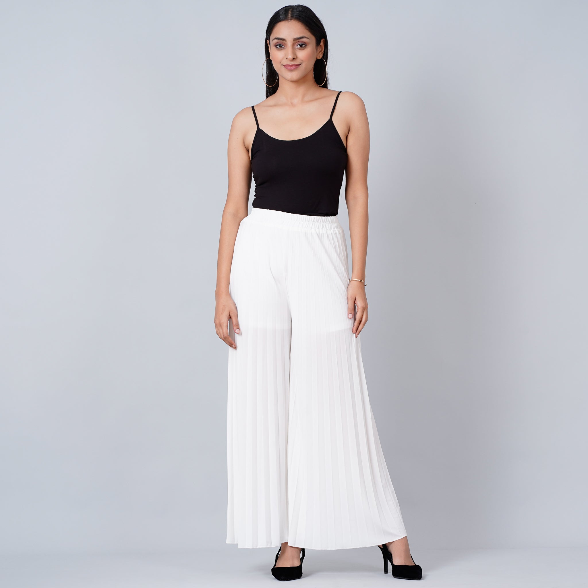 Pre-Sale] Plus Size Casual White Wide Legs Pants | White wide leg pants, Wide  leg pants outfit, Classy casual outfits