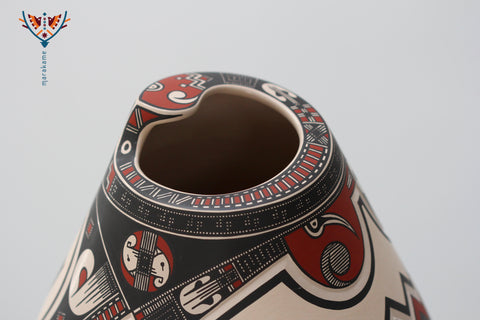 Boca de cerámica de mata ortiz con pintado tradicional