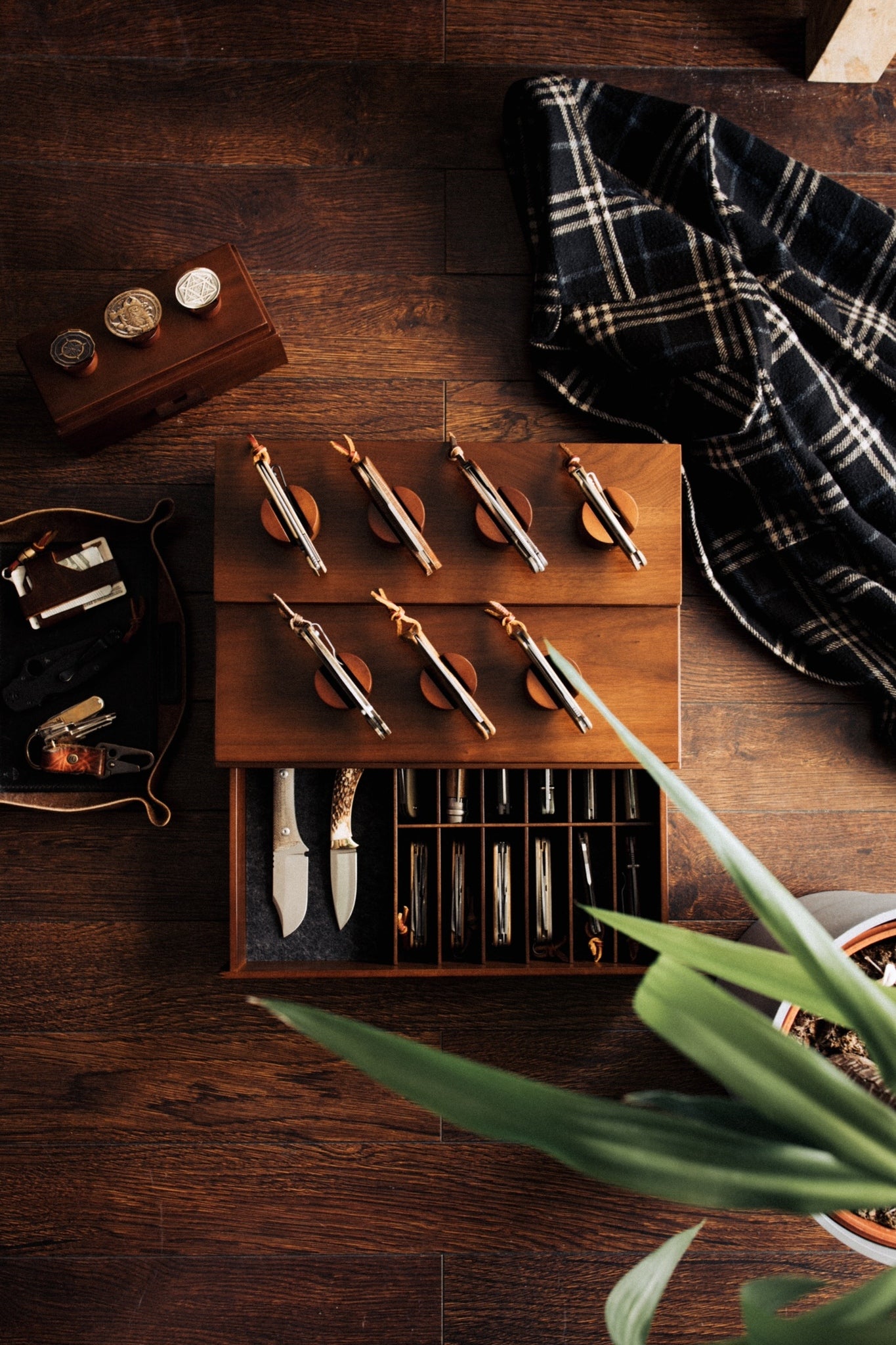 a display case for knives