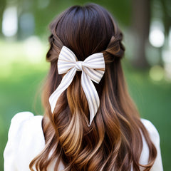 trendy hair bow to wear with keratin treatment