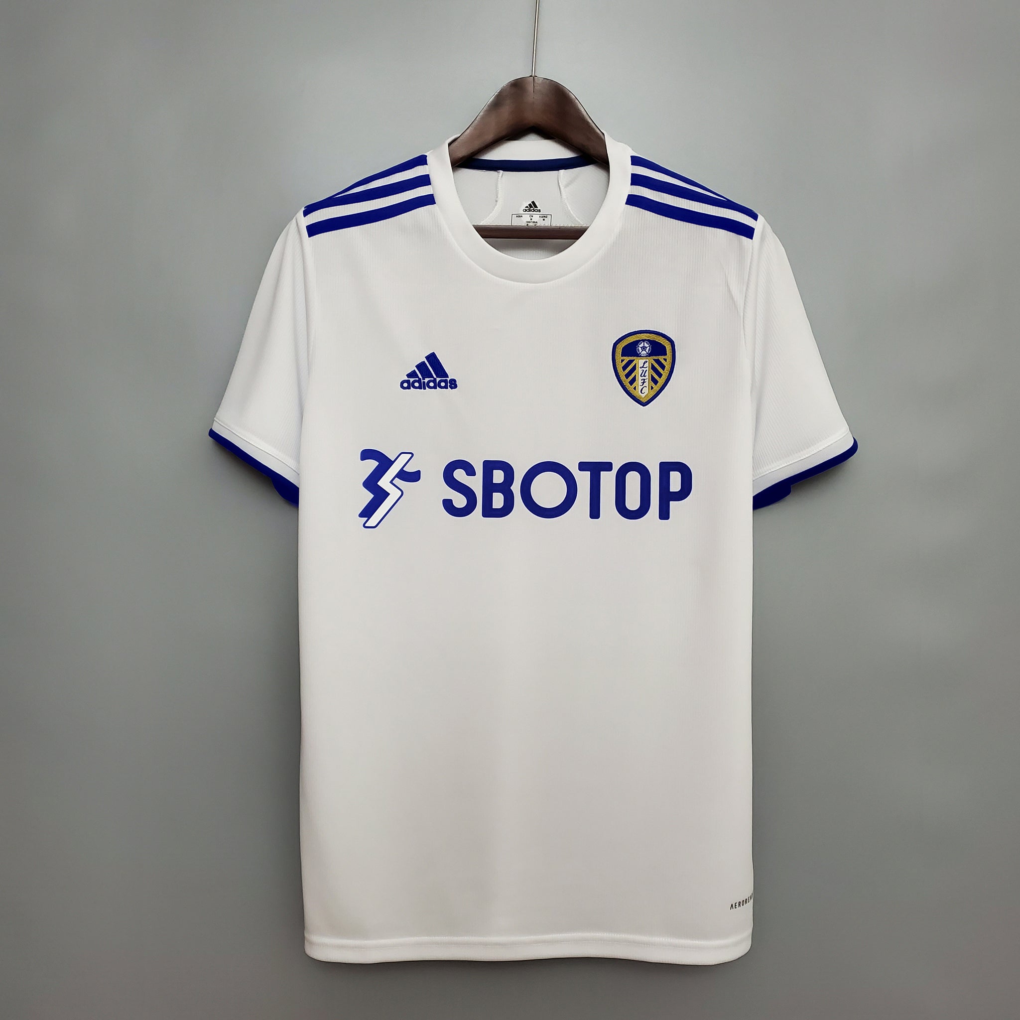 leeds united jersey