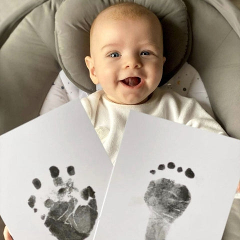 Kit empreinte bébé - Immortaliser les petits pieds ou mains de bébé