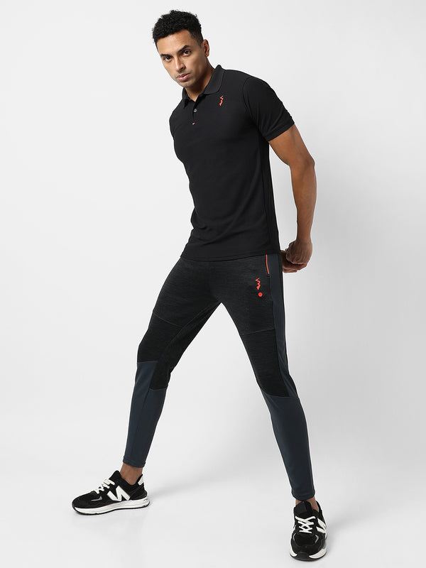 Solid Joggers - SUM23_CSM-SS-JRTP0158_5_2cc25c55-0ab8-4c99-9f16-d12c0365df96