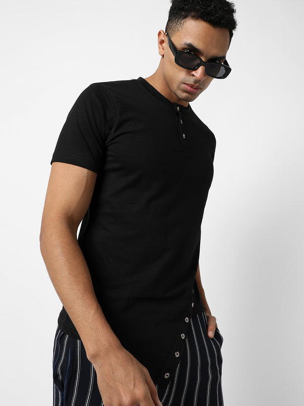 Asymmetrical Henley T-Shirt - SUM23_RNBTCT_M_PLN_BL_1_16db5ce5-cd3f-433b-97ba-5137f6d77b04