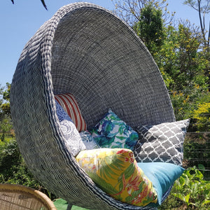 deck chair with umbrella