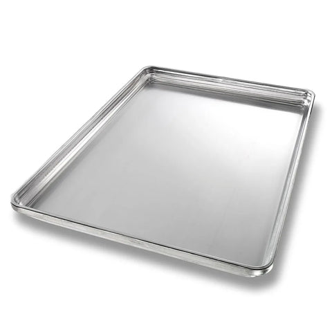 Choice Bulk Case of 12 Full Size 19 Gauge 18 x 26 Wire in Rim Aluminum  Perforated Bun / Sheet Pans