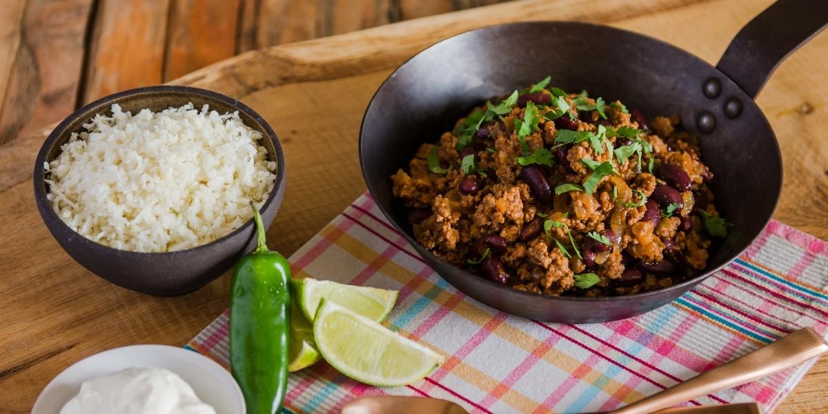 Low-carb chilli con carne with cauliflower rice.